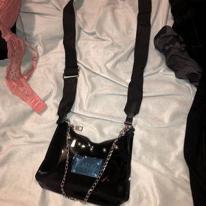 Cute chain bag!